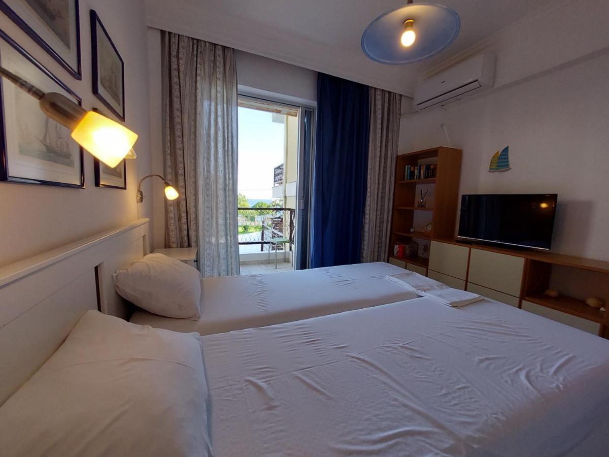 Kariani Beach Apartment ภายนอก รูปภาพ